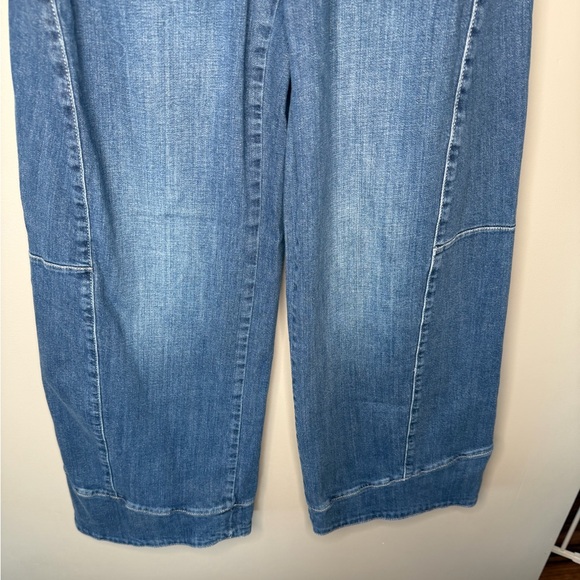 Anthropologie Pilcro Full Curve High-Rise Barrel Jeans - Picture 6 of 13